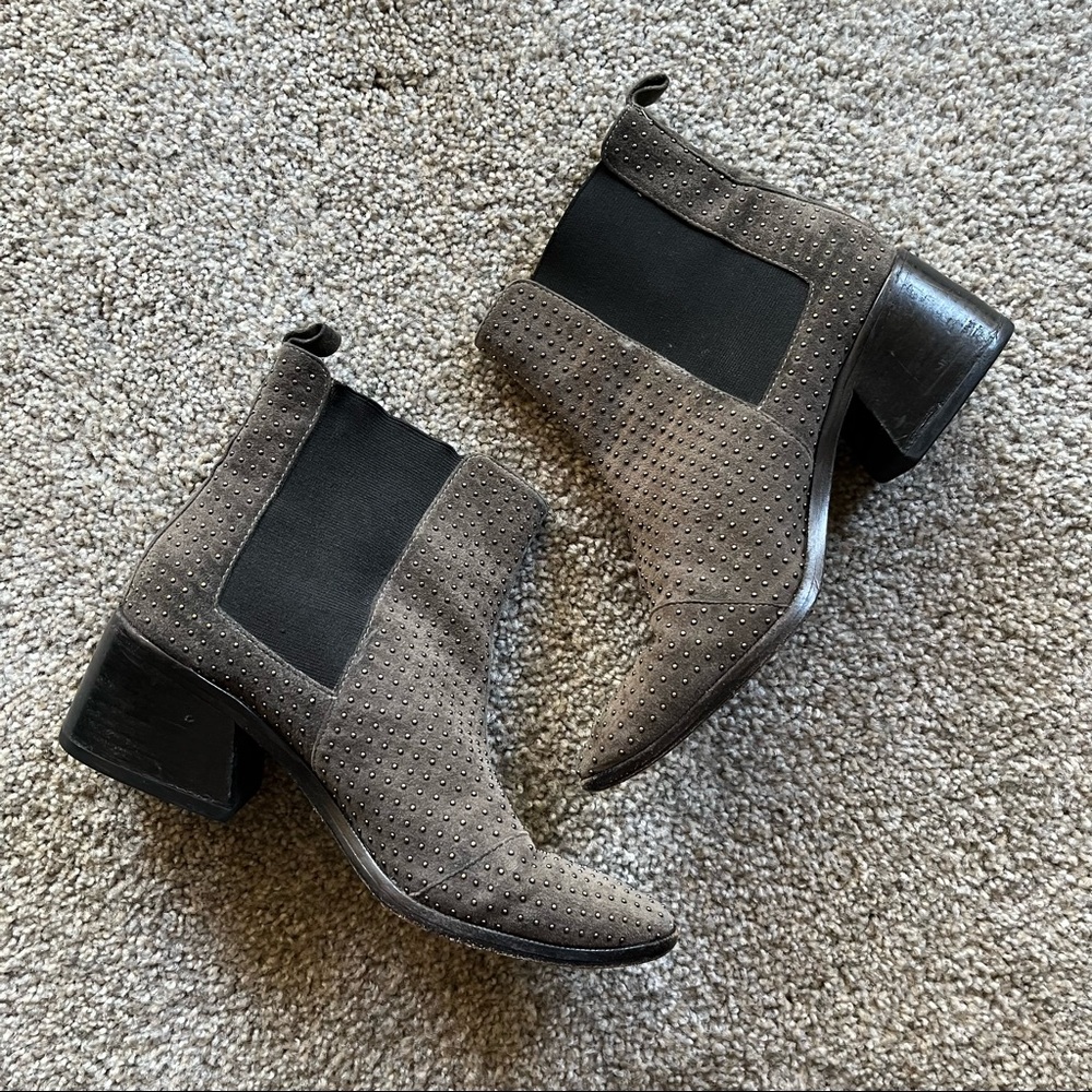 Alice + Olivia Allistair Studded Heeled Chelsea Boots